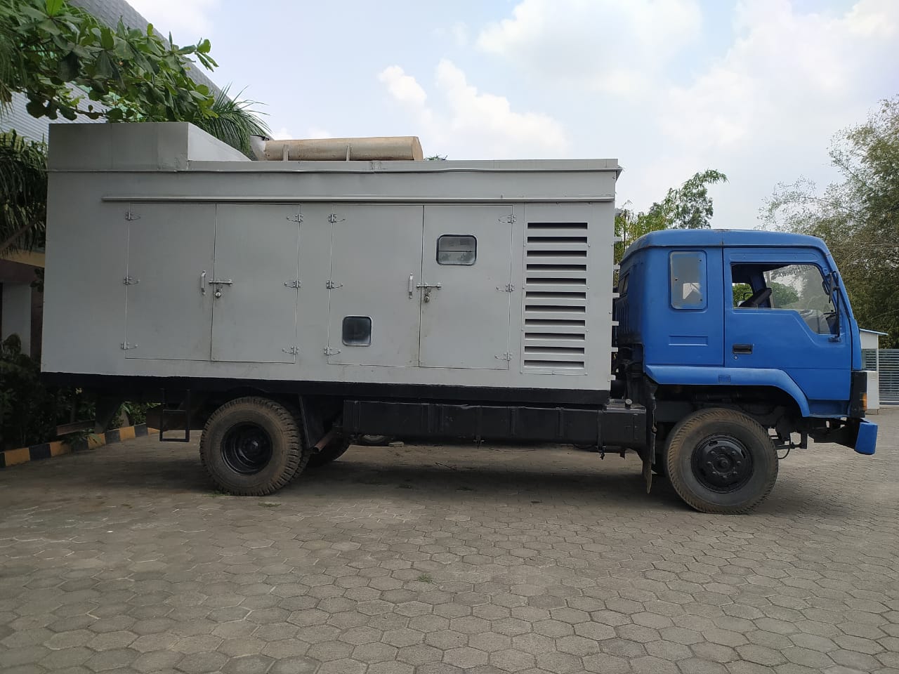 Truck Mounted Generator